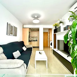 apartamento-en-el-centro-de-nerja.1costadelsol.com/